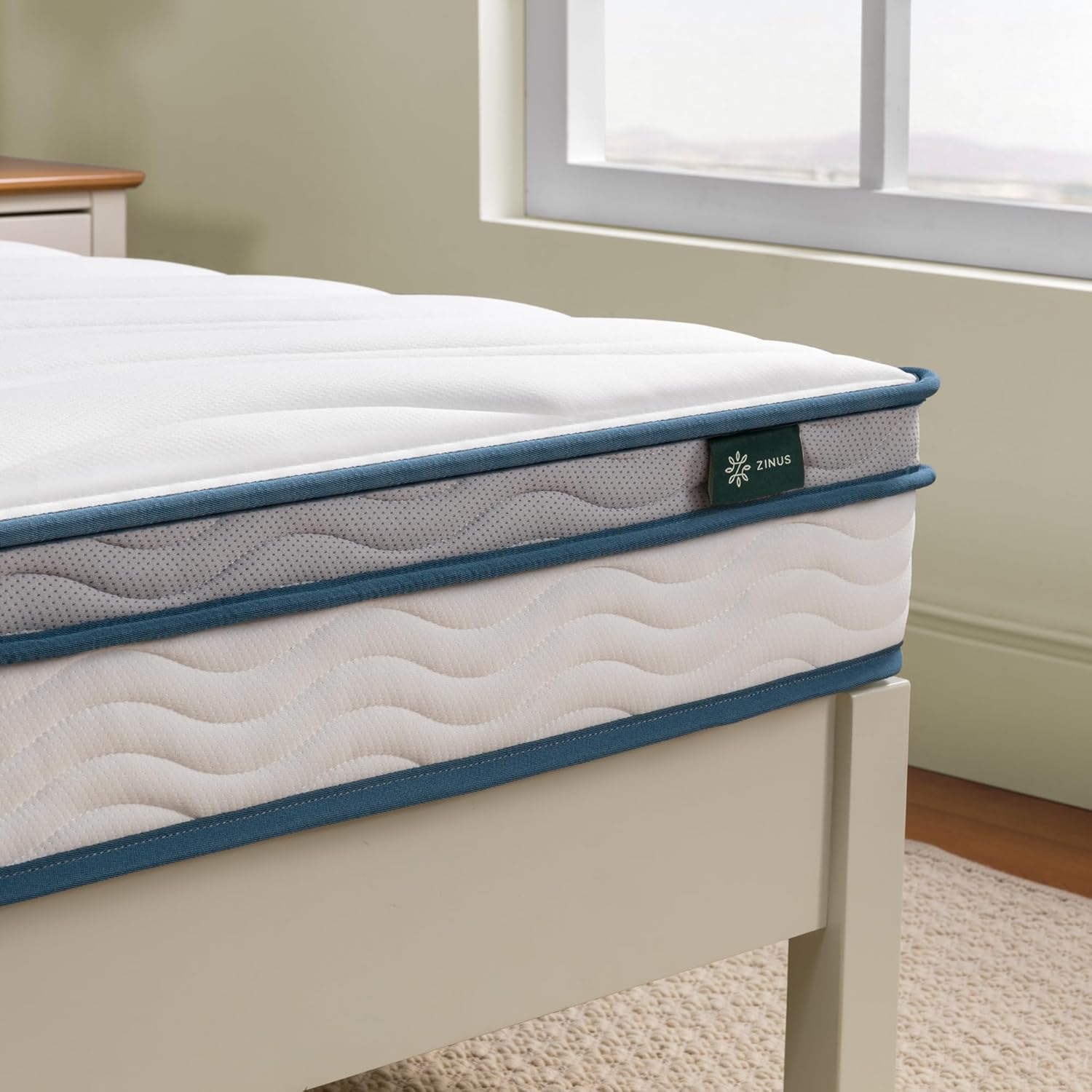 Zinus 6 Inch Spring Sensation Hybrid Mattress [New Version], Medium Firm Feel, Fiberglass Free, Youth and Guest Bedroom, Mattress in A Box, Twin