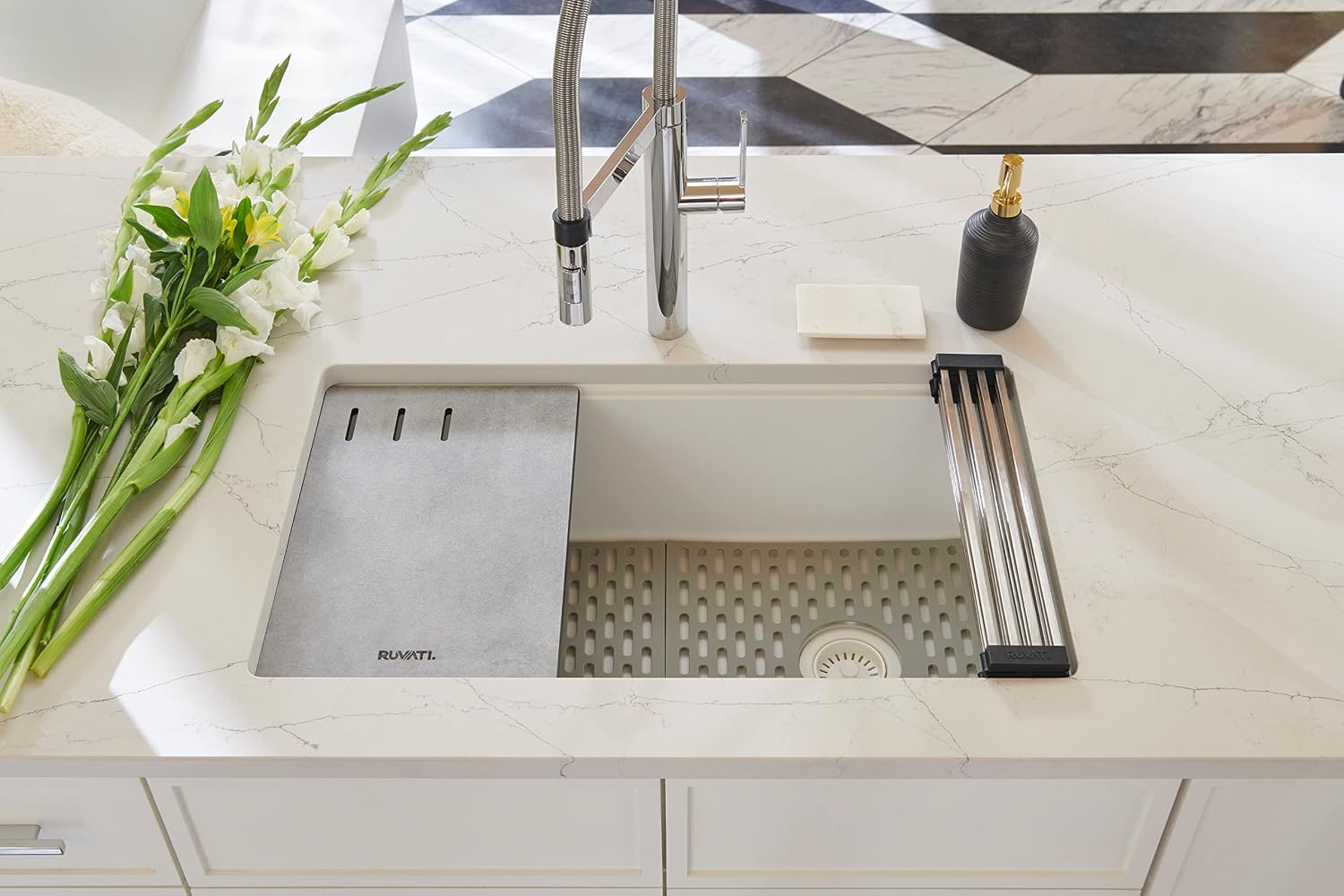 Ruvati 33-inch Granite Composite Quartz Workstation Undermount Kitchen Sink Single Bowl White - RVG2302WH