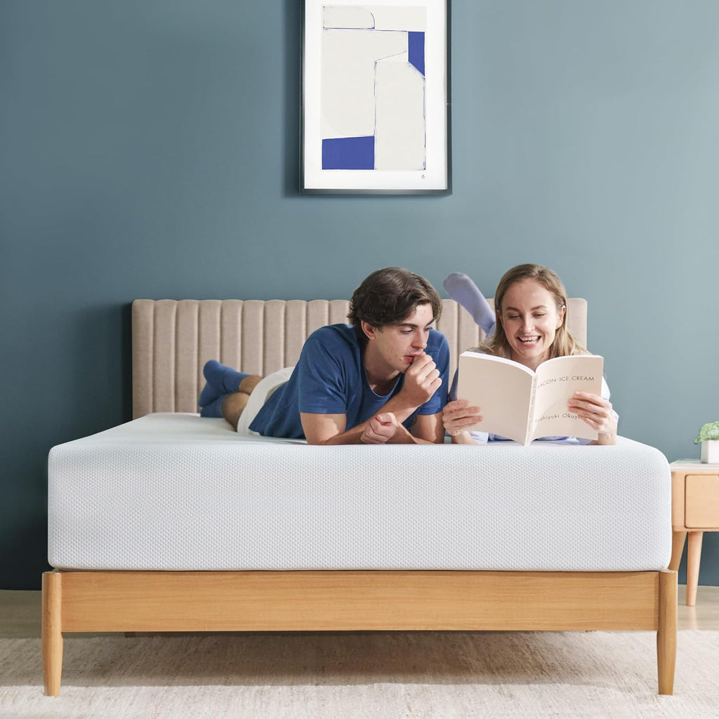 Zinus 10 Inch Green Tea Cooling Memory Foam Mattress [New Version], Queen, Fiberglass Free, Medium Firmness, Cooling Gel Foam, Certified Safe Foams & Fabric, Mattress in A Box