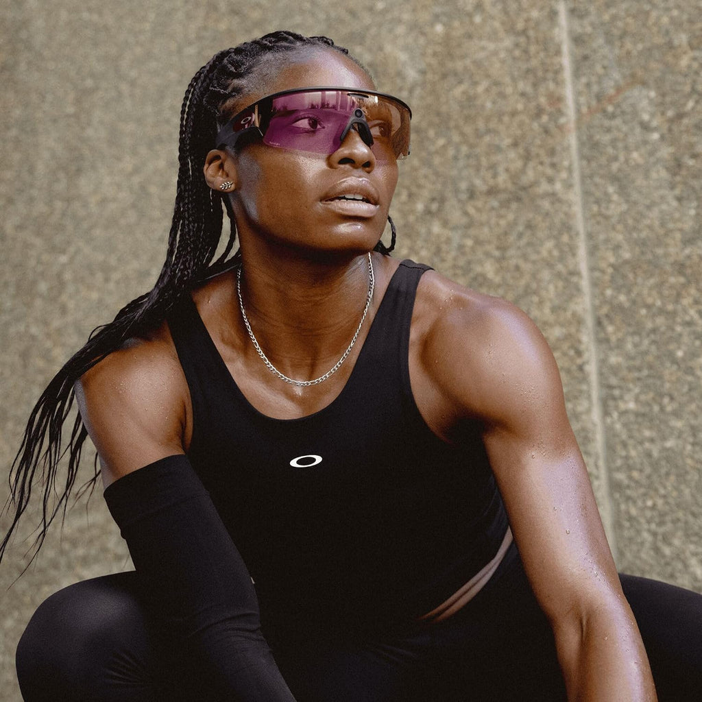 Meta Oakley Vanguard, Black | Smart AI Glasses for Men, Women — Camera, Audio, Video Recording — Prizm™ Transitions® Ember Lenses — Sunglasses