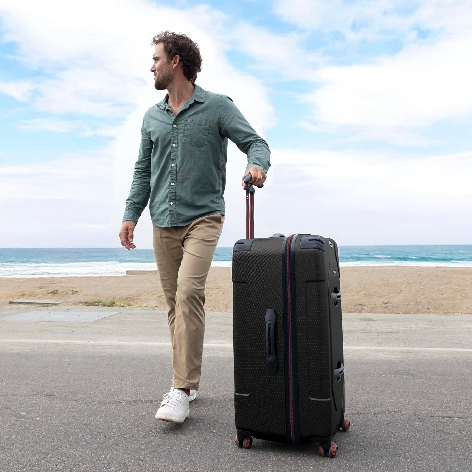 Traveler's Choice Maxporter II Polycarbonate Hardside Trunk with Spinner Wheels, Black, 31-Inch Large Trunk | Luggage