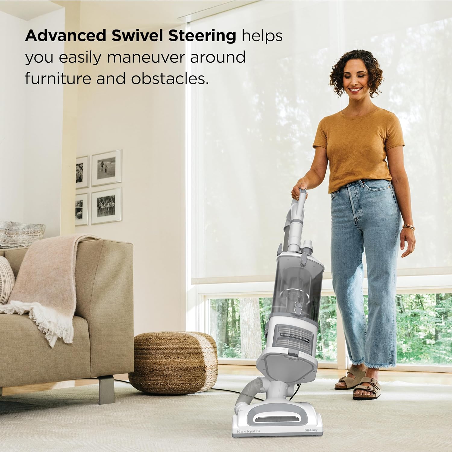 Shark Upright Vacuum Cleaner | Navigator Lift-Away | Pet Hair, Carpet & Hard Floor Cleaning | Dusting Brush & Crevice Tool | HEPA Filter | Swivel Steering | White/Silver | NV356E